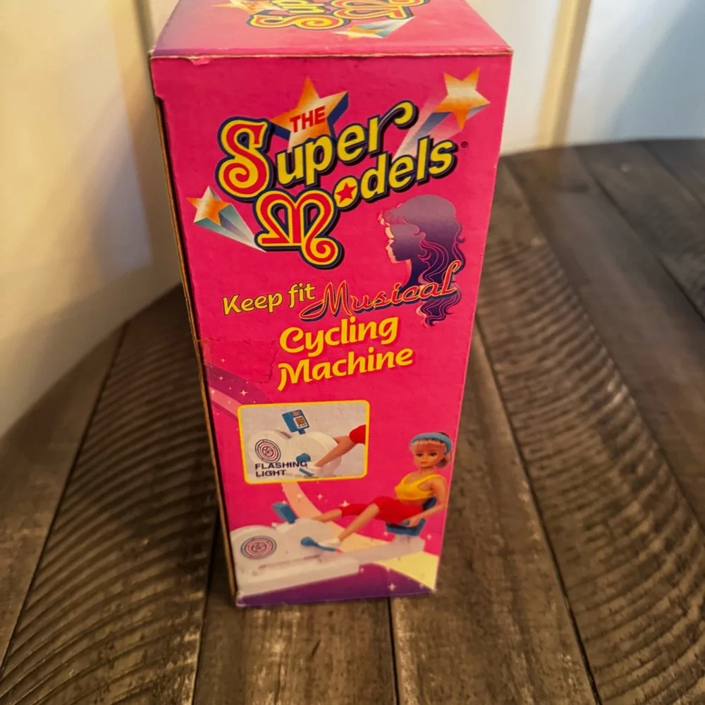 Vintage‎ Super Models Keep Fit Musical Cycling Machine Doll Bike Set New